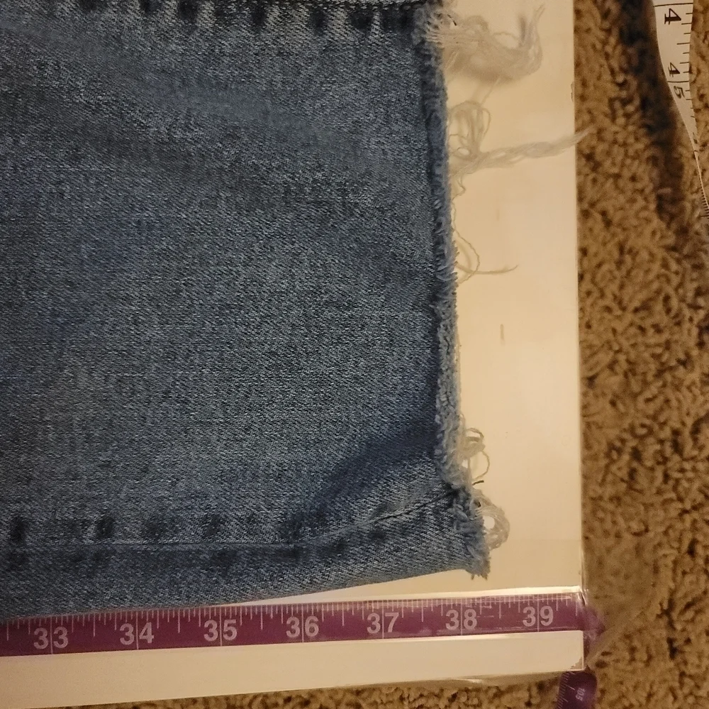 LEVI'S WEDGIE STRAIGHT FRAYED HEM BUTTON FRONT JEANS, SZ 32